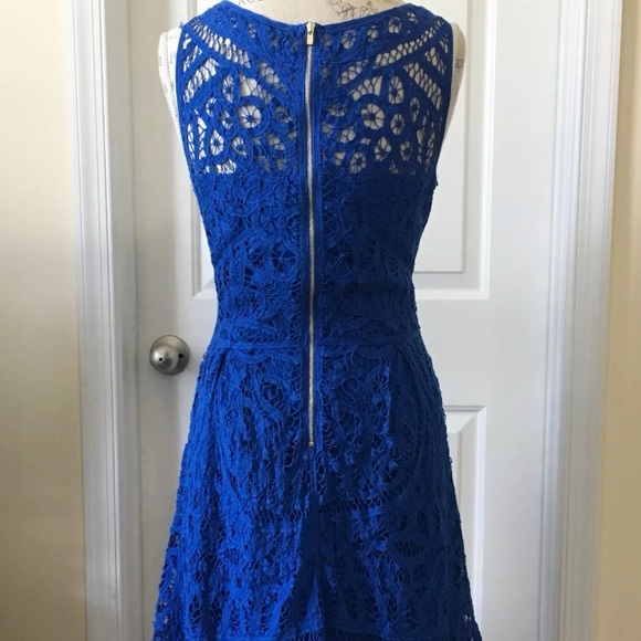 Lilly Pulitzer Foley Dress Blue Battenburg Lace M - Picture 4 of 5